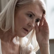 woman experiencing memory loss prior to nar+ iv therapy